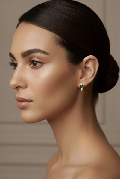 Süspüs Accessories Yeşil Kare Taşlı Gold Renk Halka Küpe