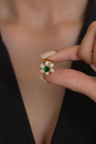 Bayar Gold 14 Ayar Altın İncili Papatya Kolye Ucu