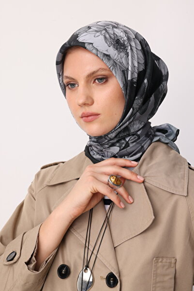 Mooncorn Black Floren Pattern Cotton Scarf