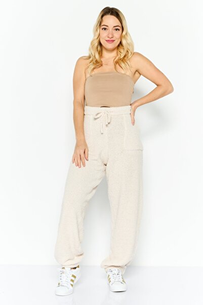 NIA Women Regular Fit Textured Sweatpants, Cream