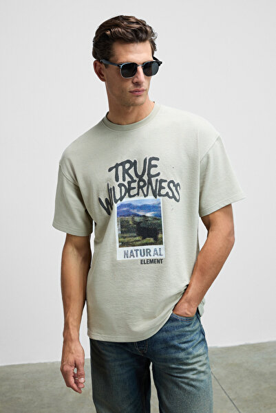 GRIMELANGE Wilder men's front printed 100% organic cotton oversize fit crew neck beige t-shirt