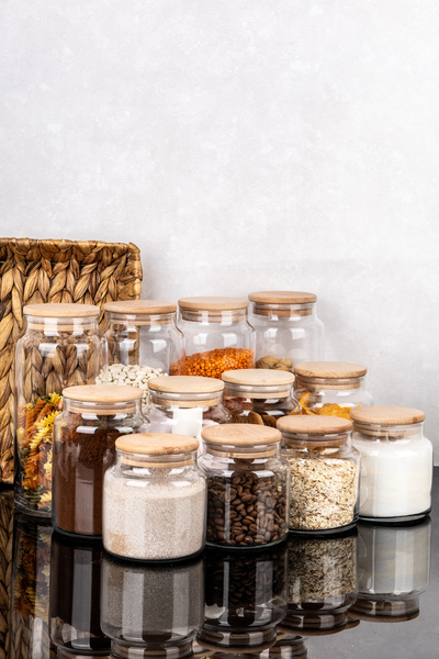 DNS HOME 12-Piece Glass Jar Set Wooden Vacuum Lid Pulses Set Storage Container 1300-800-500 ml