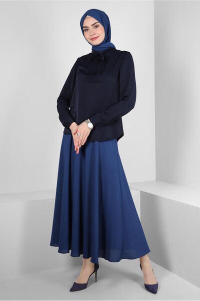 Alvina بلوزة بأزرار وياقة فولار 43670