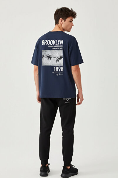 UNCİA OUTDOORS tricou oversize unisex cu decolteu cu imprimeu malkoçbey