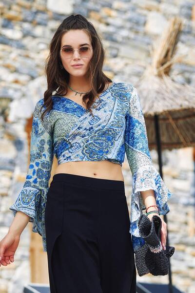 Los banditos Ισπανική μπλούζα με μανίκια