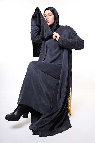 HARİKA WEAR Lüks Kobra Siyah Kumaş Ferace – Üst Düzey Kalite ve Şıklık Abaya