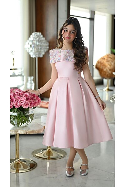 arushi فستان السن المحير تفتا وردي مع ياقة مطرزة