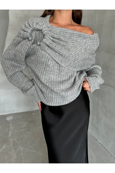 Laluvia سترة بياقة كاكي مع إكسسوارات وتصميم منخفض عند الكتفين