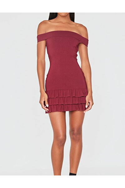 Pretty Little Thing Rochie mini PRETTYLITTLETHING, vișiniu