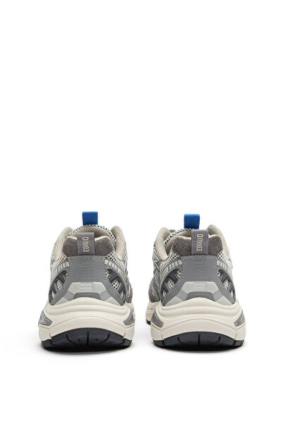 Pull & Bear Sneakers Often 03