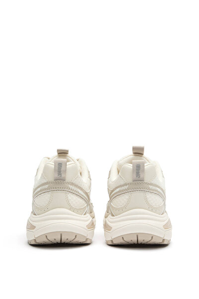 Pull & Bear Sneakers Often 02