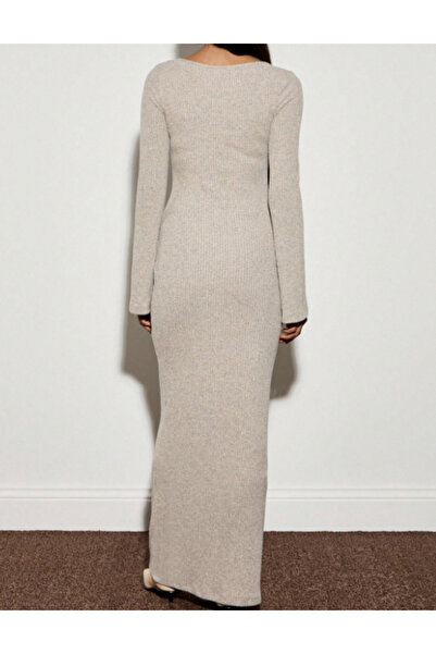 Sheya AIIRZ maxi dress, beige