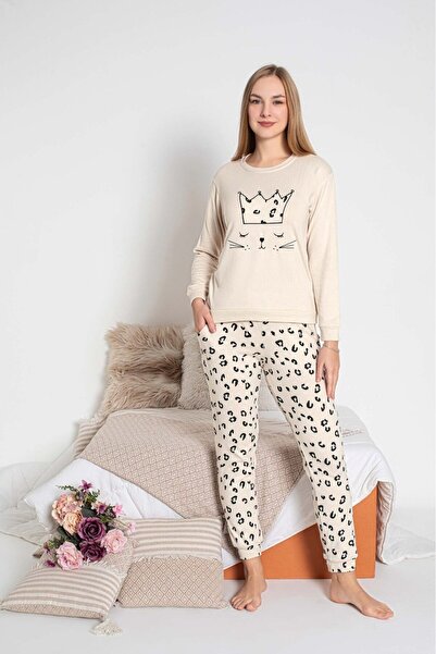 GUAVA+ Women's Beige Crew Neck Buttonless Winter Thermal Jogger with Ankle Cuffs Long Sleeve Pajama Set with Pockets