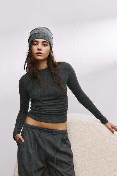 Pull & Bear Büzgülü yumuşak dokulu tişört