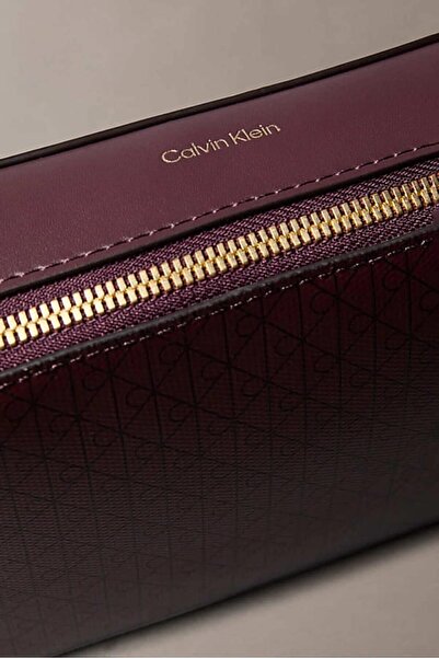 Calvin Klein Women's Crossbody Bag Lv04F3268G2Xd