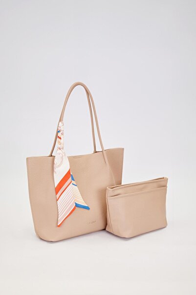 Levidor Gray Scarf Detailed Shoulder Bag