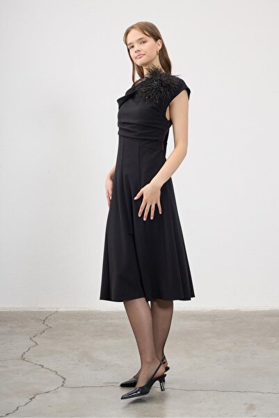 NİQOZZA TRİKO فستان كوكو أسود