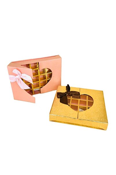 Generic صندوق هدايا ذهبي مزهر مع نافذة على شكل قلب - تغليف فاخر للشوكولاتة