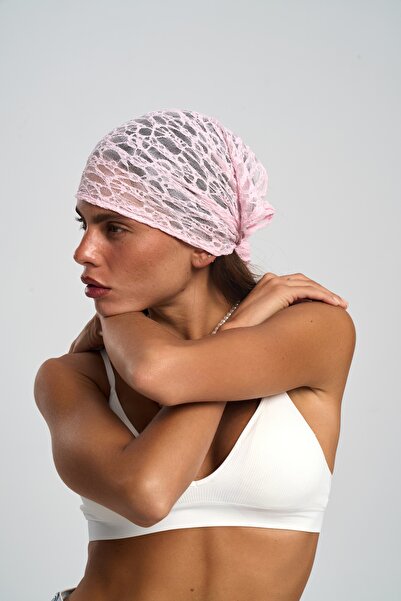 MAI STUDIOS CO. Bandana din dantelă roz cu tăietură triunghiulară Miray