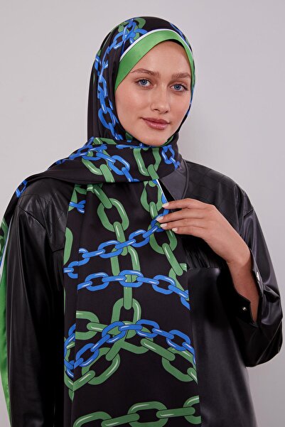 Levidor Black Chain Twill Shawl