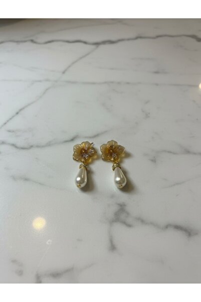 Lorys Boutique Handmade earrings made of epoxy resin