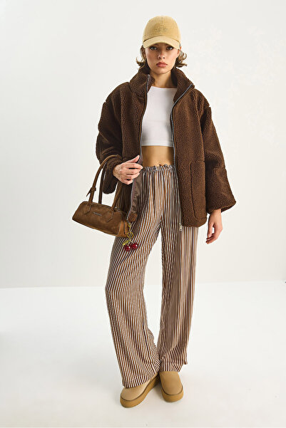 Bianco Lucci Kadın Cep Detaylı Fermuarlı Astarlı Dik Yaka Peluş Mont 60283631