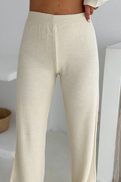 KIREK Women's Cream Half Zipper Oversize Knitwear Set