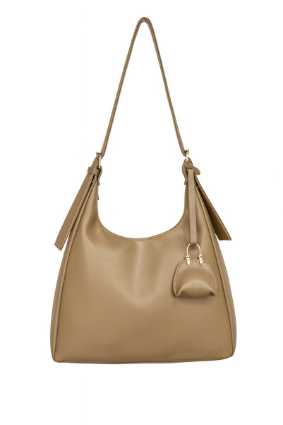 H&D COLLECTİON Η μαλακή τσάντα μας είναι μια τσάντα ώμου με μπρελόκ