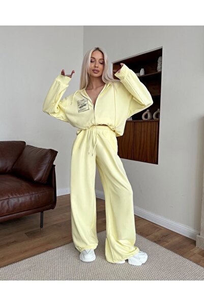 TAYT VEGAS Printed Awesome Team