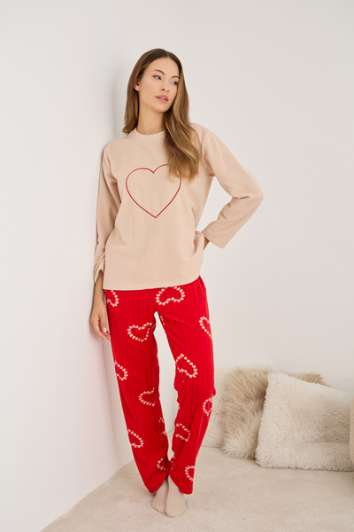 Siyah İnci Salmon Heart Embroidered Patterned Ribbed Fleece Winter Knitted Pajama Set