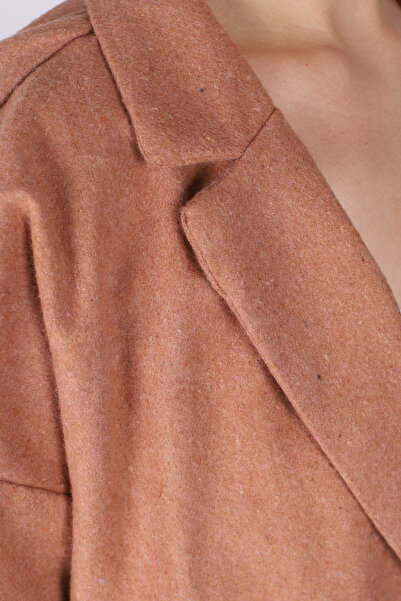 armonika Дамско камел палто с мъжки яка и странични цепки ARM-26K001009