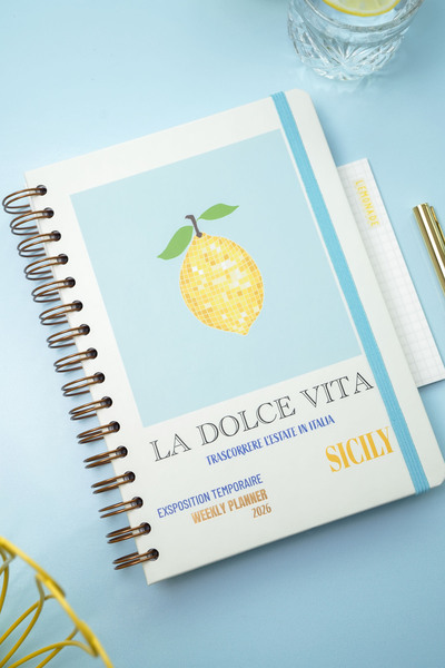 Matt Notebook 2026 A5 спирален дневник 15x21 cm - 12 месеца Лимон