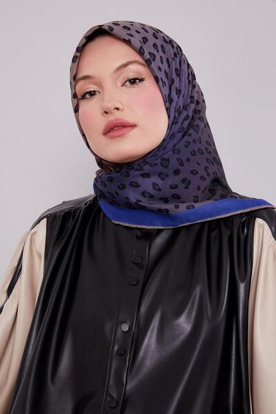 Levidor Saks Leopard Pattern Soft Scarf