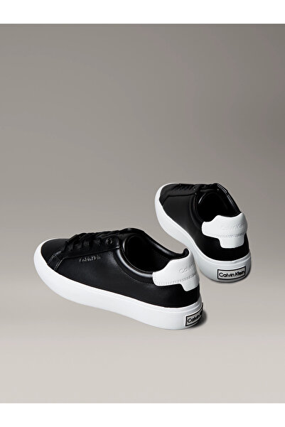 Calvin Klein Kadın Deri Bağlamalı Rahat Taban CK Yazı Detay Siyah Sneaker HW0HW02673-0GM