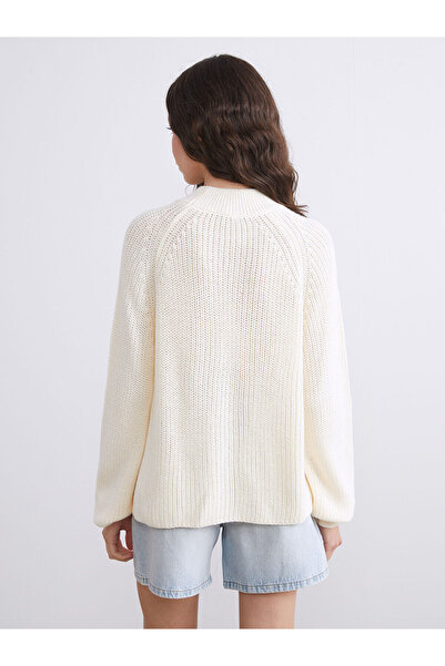 LC Waikiki Cey Yeni Sezon Dik Yaka Kadın Triko Kazak