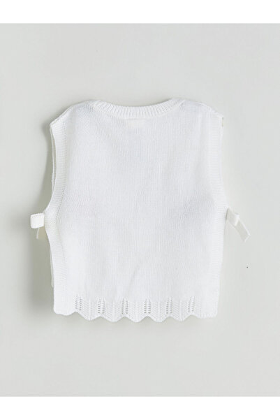 LC Waikiki Ecru Crew Neck Floral Girl's Knit Sweater