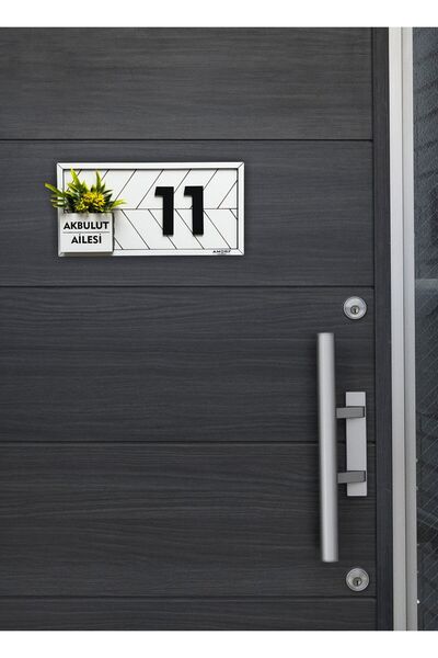 Amorf Design Kişiye Özel Çiçekli Ahşap Kapı Süsü Kapı Numarası Siyah Beyaz 30x15cm