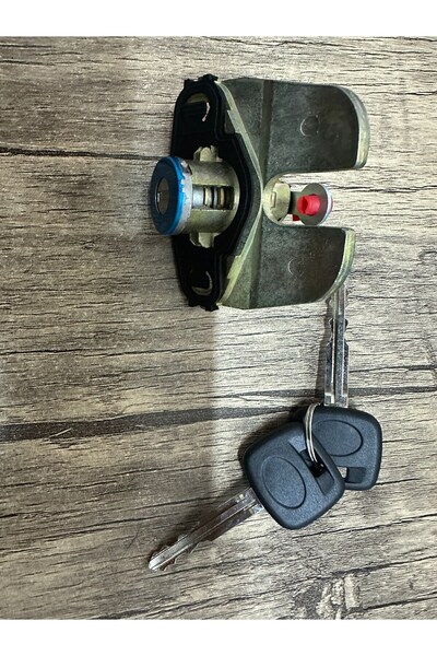 NS Nilser Auto Parts Toyota Corolla AE111 Bagaj Kilit Üst 1998-2001