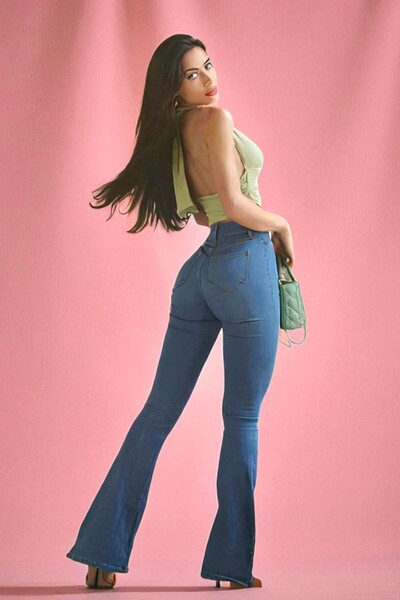 Livik Mona Kadın Jean Orta Mavi İspanyol Paça Likralı