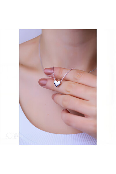 MODA قلادة القلب