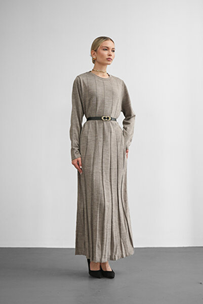 Molly Nelly Γυναικείο πλεκτό μακρύ φόρεμα με διάτρητη ζώνη