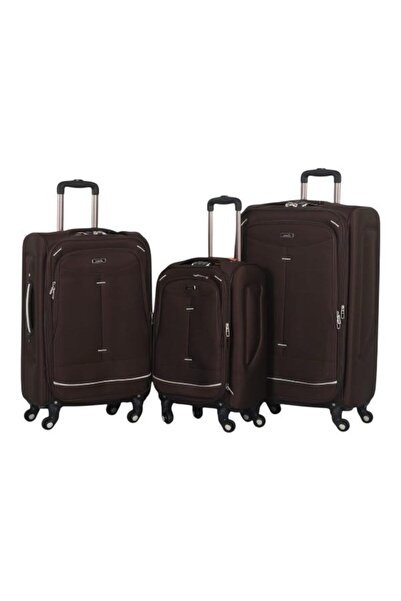 CAPATAN 3-piece canvas luggage set. The bags feature a practical design that's suitable for a variety of trips.