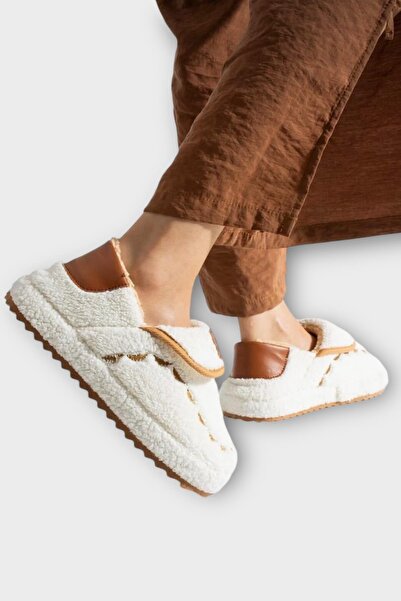 Liger Fluffy, Doesn'T Make Noise Eva Sole Women's Slippers White