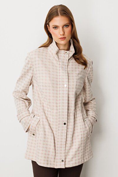 Ekol Women's Plus Size Elastic Waist Houndstooth Patterned Trench Coat 7541 Sand