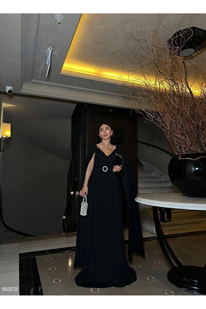 Modafeminen Φόρεμα από εισαγόμενο κρεπ ύφασμα με ανοιχτό ώμο και μανίκια με α...