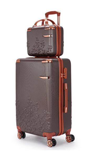 LİMRA 6-piece hard-sided luggage set made of polycarbonate in a sturdy, durable design.
