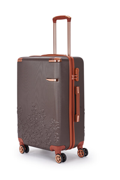 LİMRA 6-piece hard-sided luggage set made of polycarbonate in a sturdy, durable design.