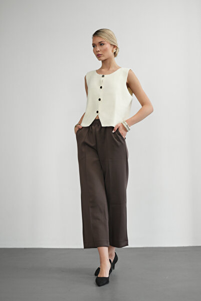 Molly Nelly Kadın Yumoş Triko Şık Düğmeli Kolsuz Yelek