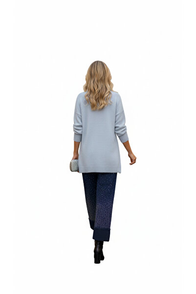 Moodbasic Stone Embroidered Knit Tunic
