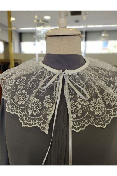 PL Lace Tie Collar